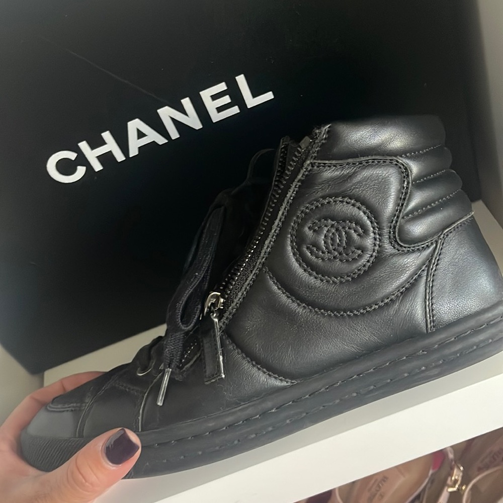 Chanel size 36